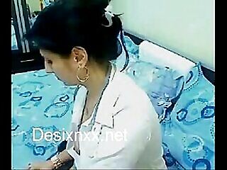 Desi Bhabhi Dwelling-place Unequalled Conversing Affectionate sexual connection 16 min